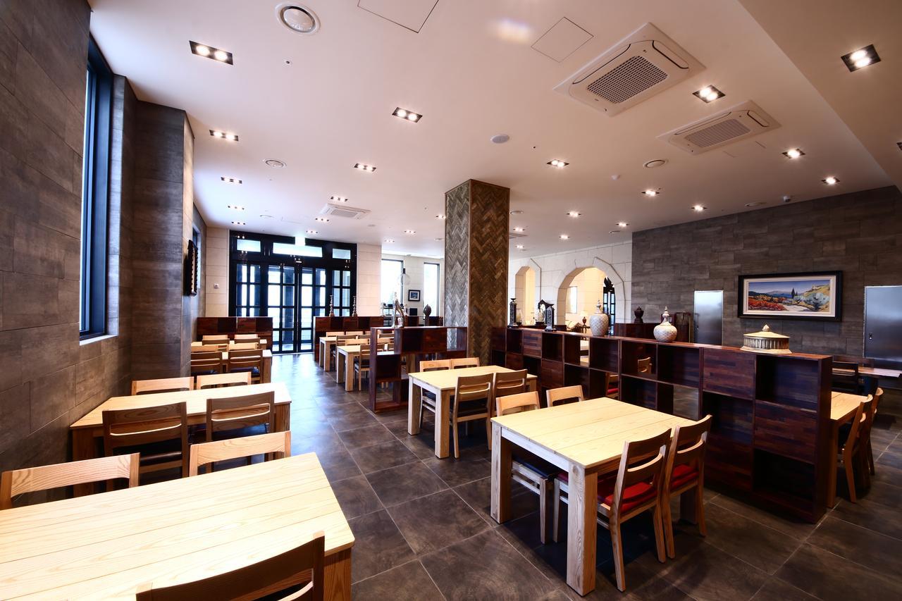 Benikea The H Hotel Hwaseong Екстериор снимка